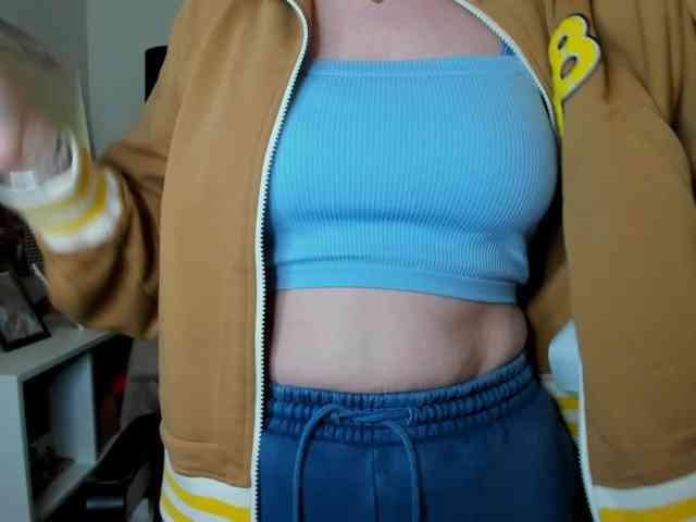 velvetJasmine webcam