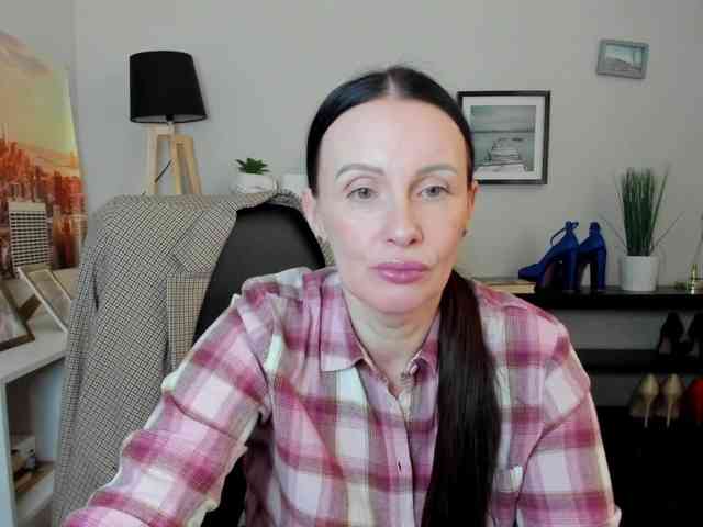 velvetJasmine webcam