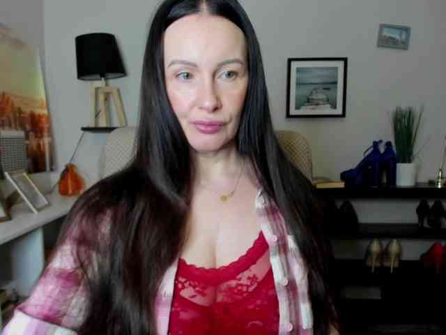 velvetJasmine webcam