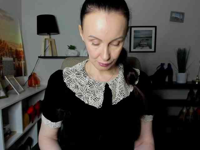 velvetJasmine webcam