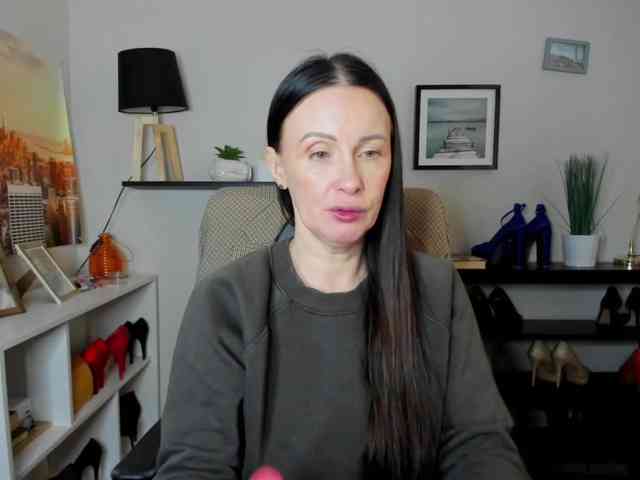 velvetJasmine webcam