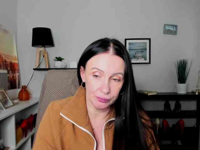 velvetJasmine webcam