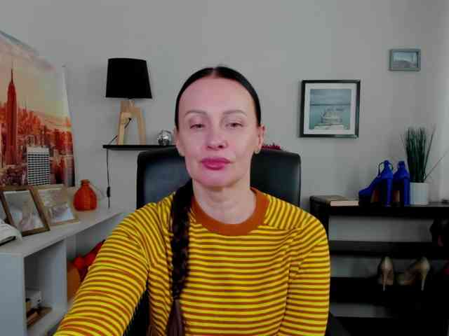 velvetJasmine Live Webcam on BongaCams