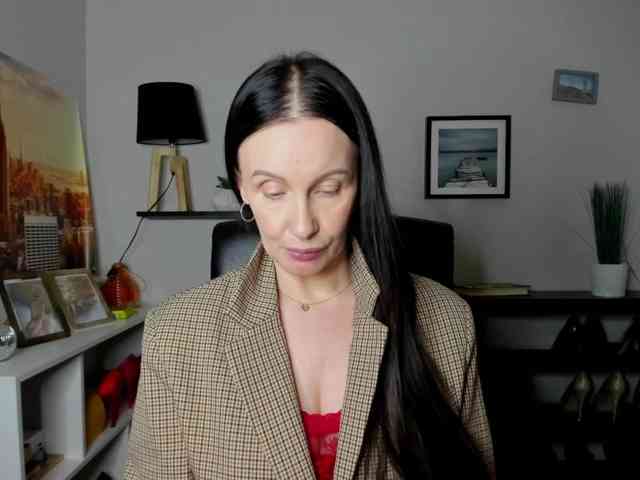 velvetJasmine webcam