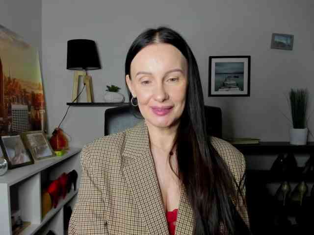 velvetJasmine webcam