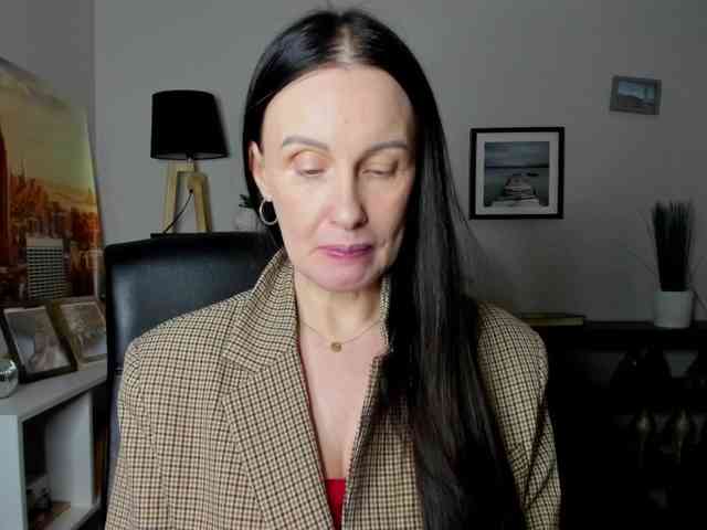 velvetJasmine webcam