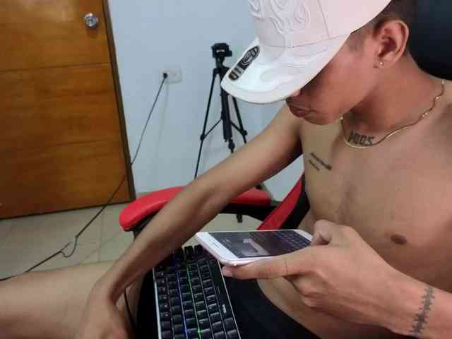 Sungyol Live Webcam on BongaCams