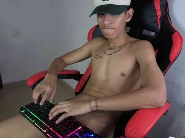 Sungyol Live Webcam on BongaCams