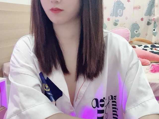 Stella-869 Live Cam on BongaCams