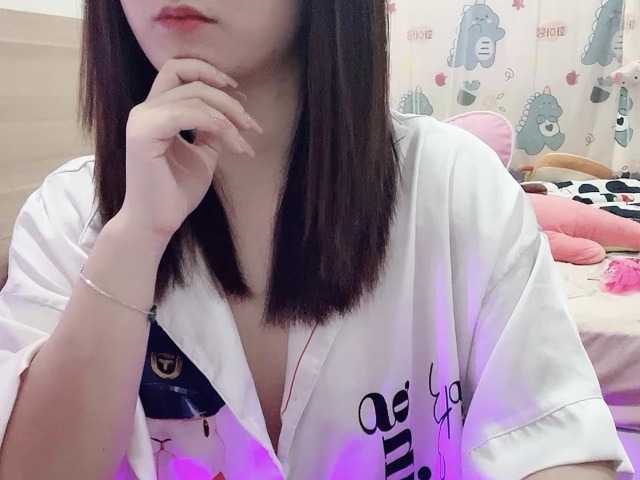 Stella-869's BongaCams show and profile