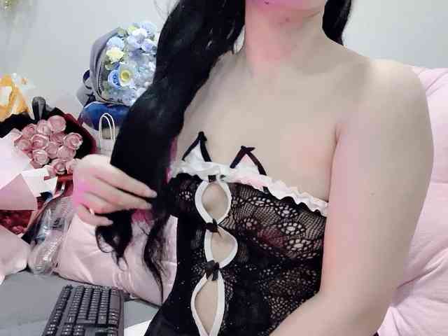 Stella-869 Live Webcam on BongaCams