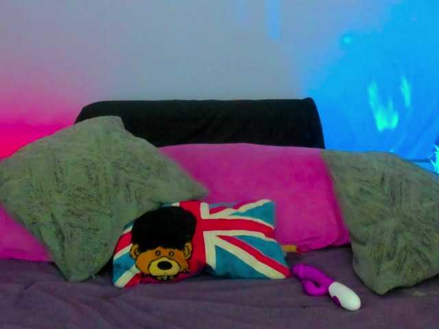 SabynaMylf's BongaCams show and profile