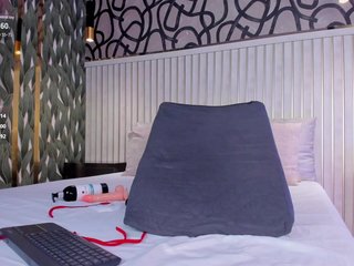 AriiNovoa Porn Show
