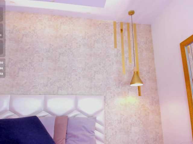 le modèle AriiNovoa est en webcam porno dans un show sur le site bongacams, il possède les tags suivants: Latino/Hispanic,Redhead,Shaved