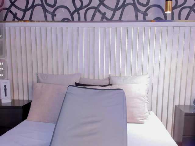 AriiNovoa's BongaCams show and profile