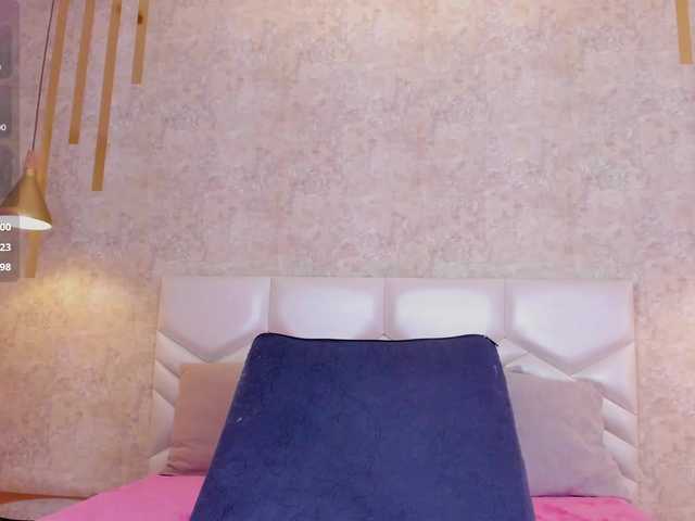 AriiNovoa's BongaCams show and profile