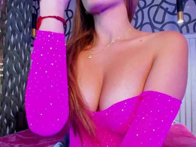 AriiNovoa's BongaCams show and profile