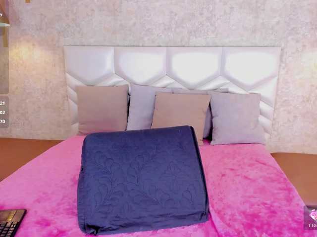 AriiNovoa's BongaCams show and profile