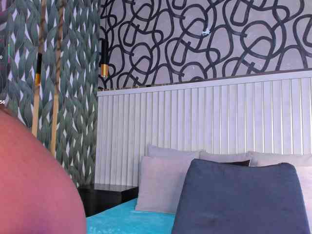 AriiNovoa Live Webcam on BongaCams