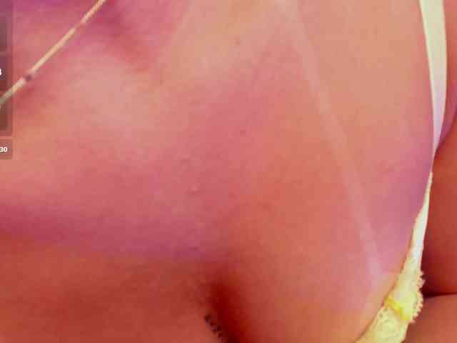 AriiNovoa webcam