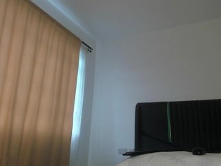 Little-Freak Porn Show