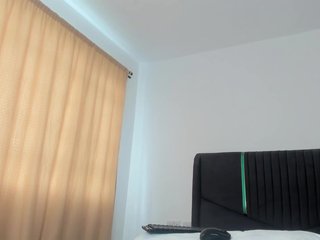 Little-Freak Porn Show