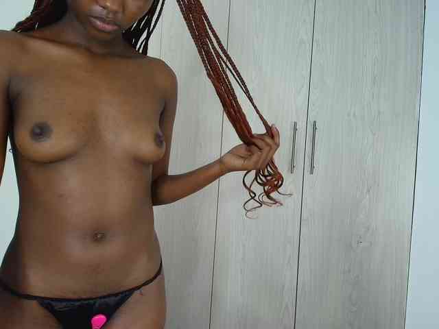 Little-Freak webcam