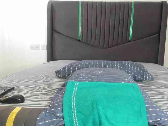 Little-Freak Little-Freak