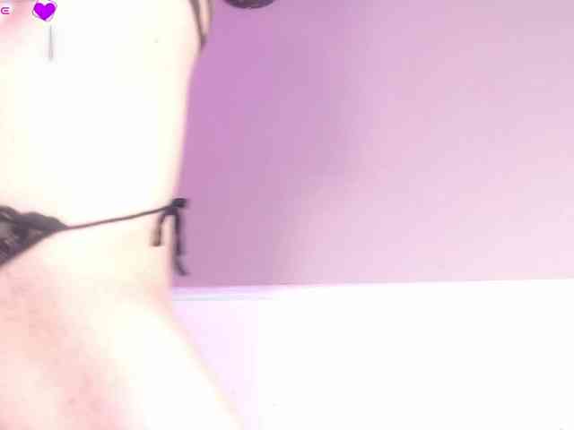 ElaMorris webcam
