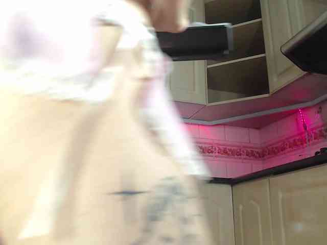 ElaMorris webcam