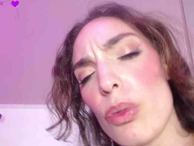 ElaMorris webcam