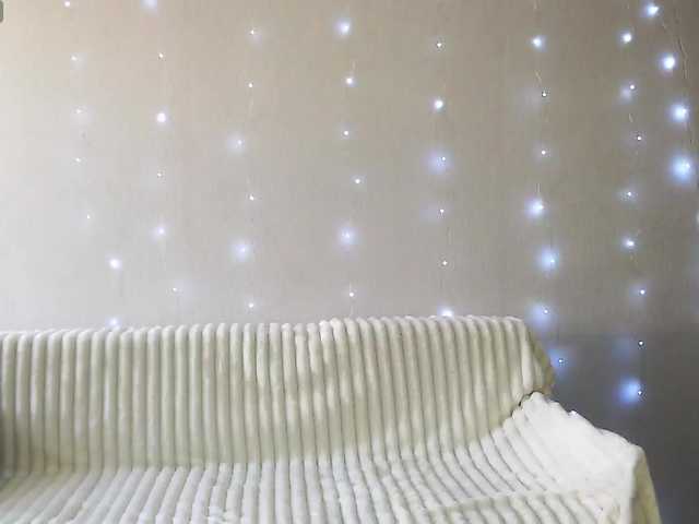 -Lina-'s BongaCams show and profile