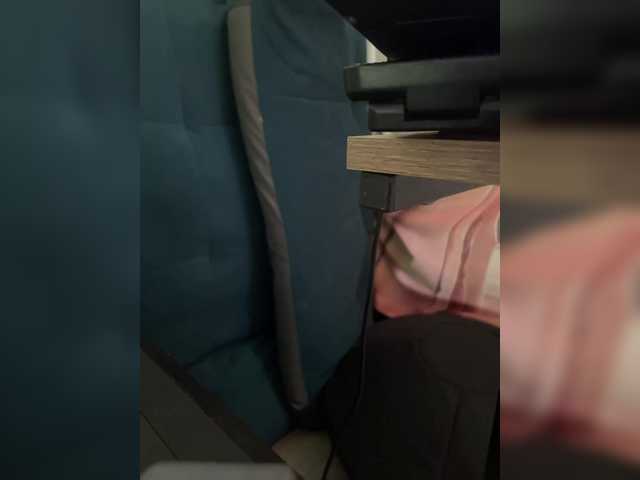 razvedos5 from BongaCams is Freechat