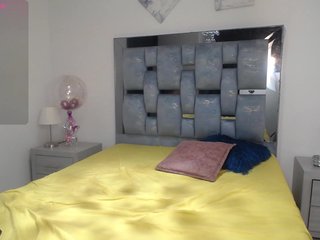 Nathaly-Lau Porn Show