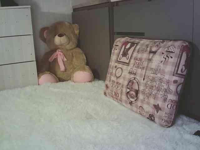 Adelina02 webcam