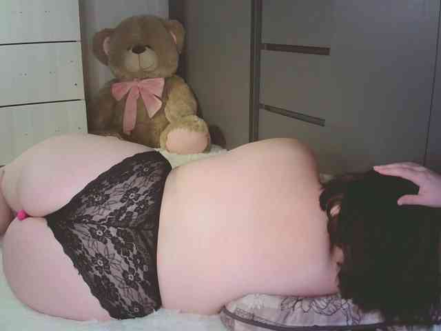 Adelina02 webcam