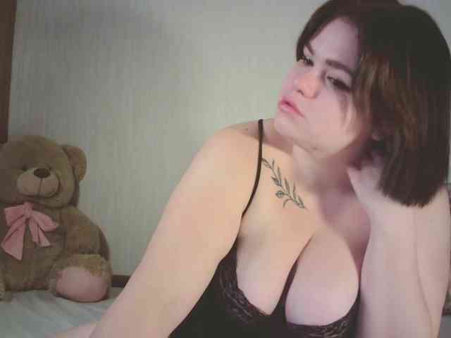 Adelina02 webcam