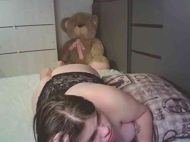 Adelina02 webcam
