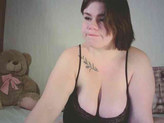 Adelina02 webcam
