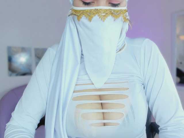 salma-isawwi's BongaCams show and profile