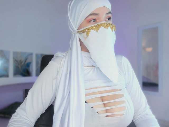 salma-isawwi's BongaCams show and profile