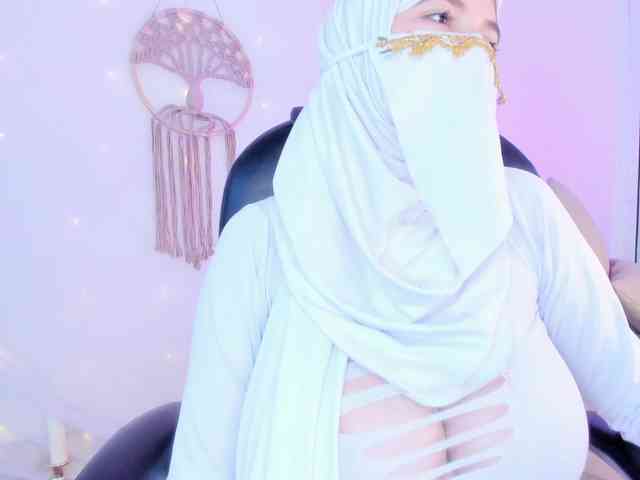 salma-isawwi webcam