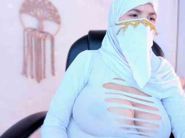 salma-isawwi webcam