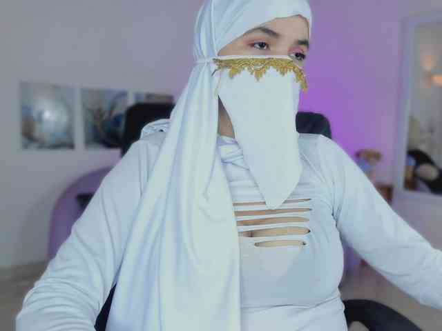 salma-isawwi webcam