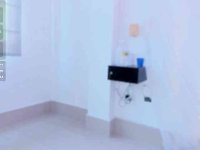 salma-isawwi webcam