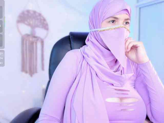 salma-isawwi webcam
