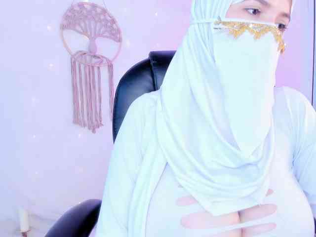 salma-isawwi webcam