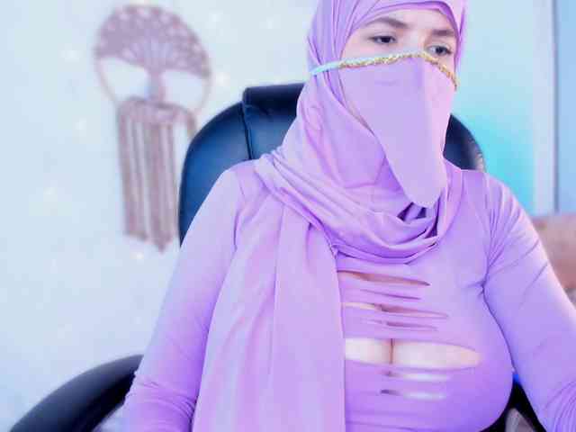 salma-isawwi webcam
