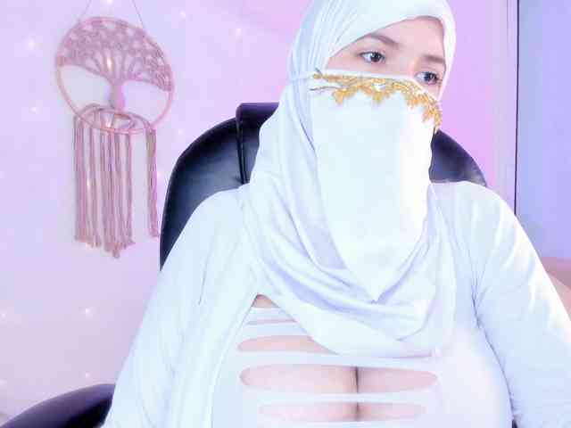 salma-isawwi webcam
