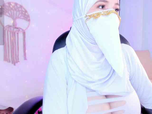 salma-isawwi webcam